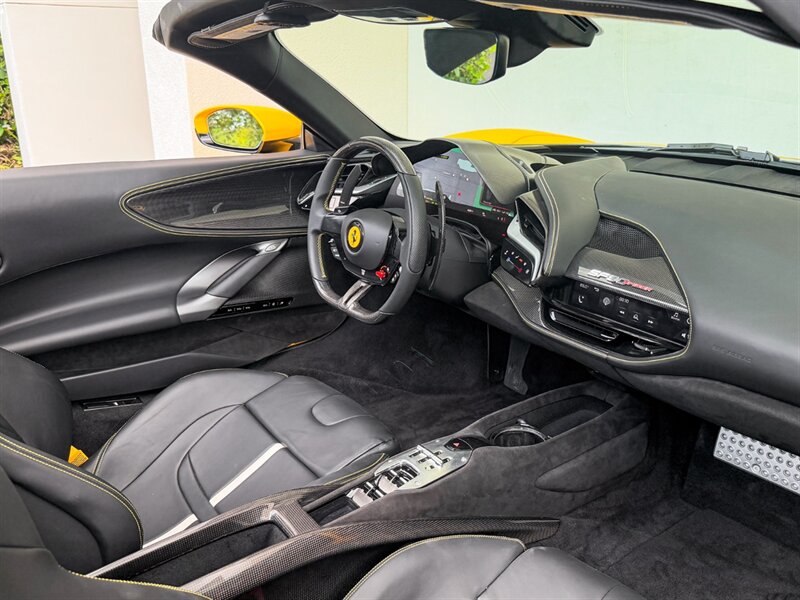 2024 Ferrari SF90 Spider - Photo 31 - Bonita Springs, FL 34134