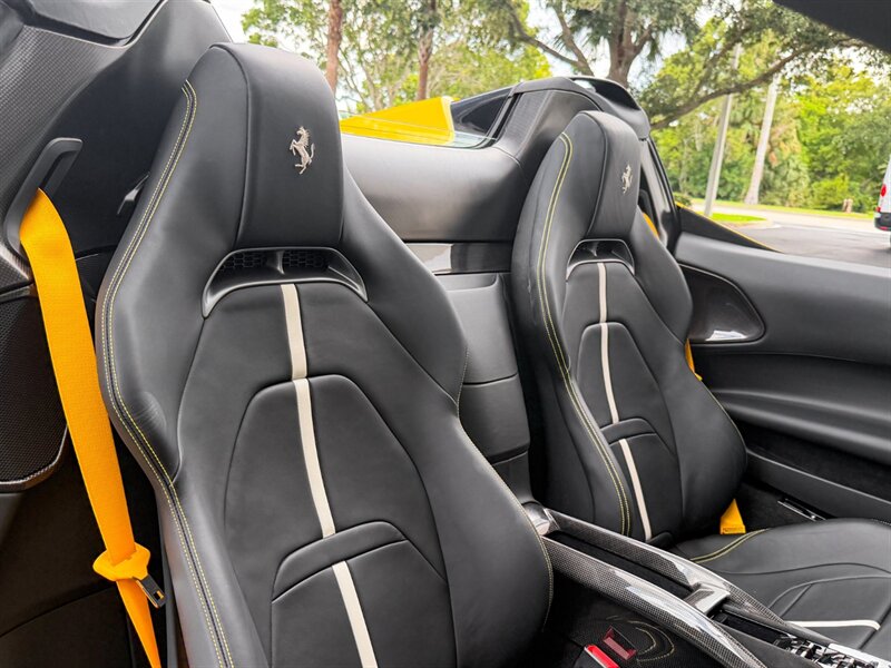 2024 Ferrari SF90 Spider - Photo 26 - Bonita Springs, FL 34134