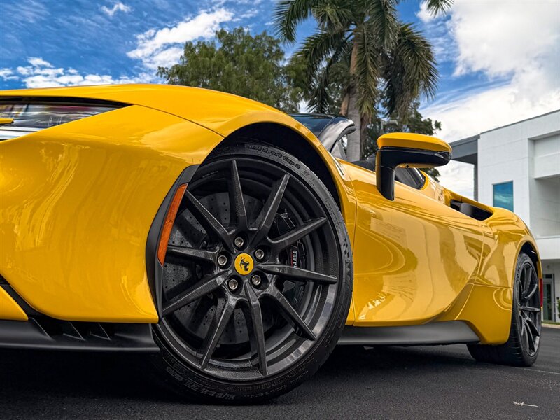 2024 Ferrari SF90 Spider - Photo 11 - Bonita Springs, FL 34134