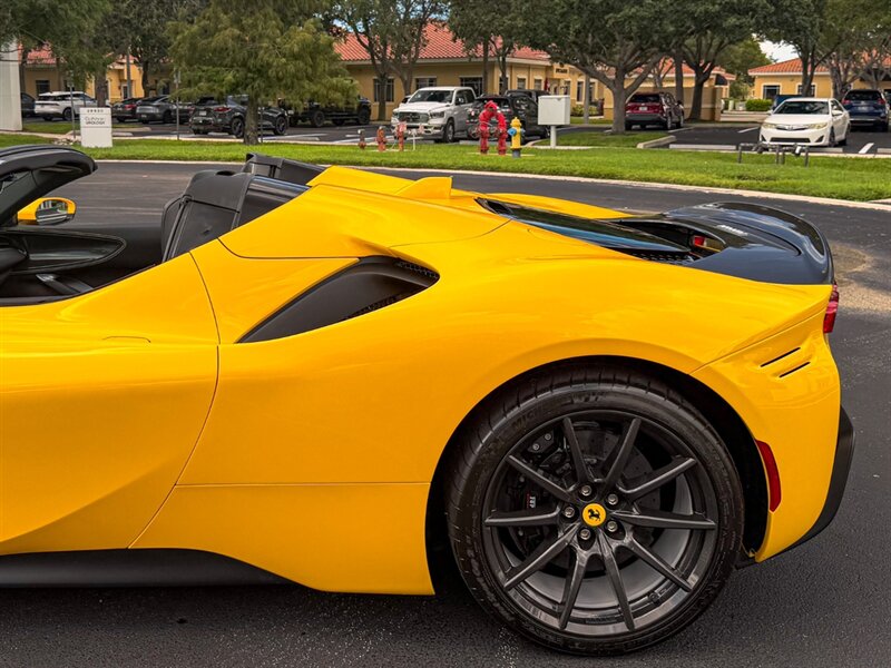 2024 Ferrari SF90 Spider - Photo 41 - Bonita Springs, FL 34134