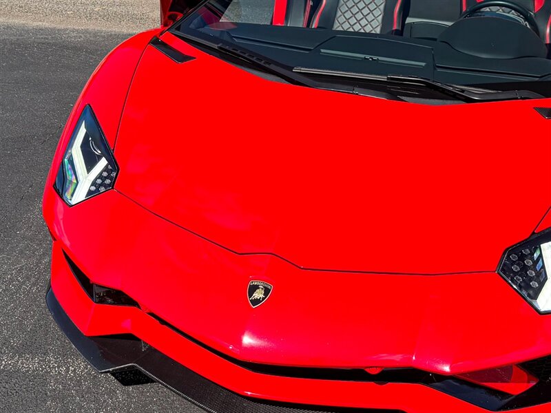 2019 Lamborghini Aventador LP 740-4 S   - Photo 4 - Bonita Springs, FL 34134