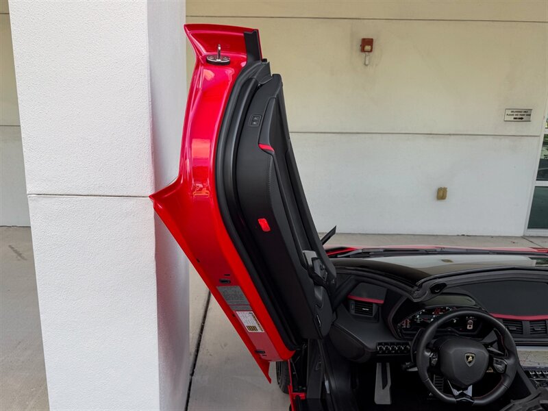 2019 Lamborghini Aventador LP 740-4 S   - Photo 28 - Bonita Springs, FL 34134