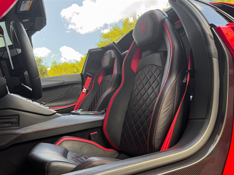 2019 Lamborghini Aventador LP 740-4 S   - Photo 25 - Bonita Springs, FL 34134