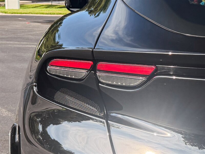 2023 Ferrari Purosangue   - Photo 59 - Bonita Springs, FL 34134