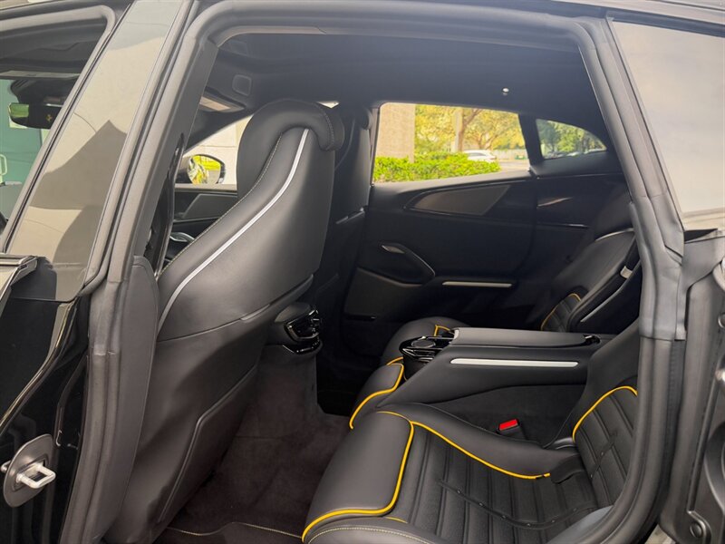 2023 Ferrari Purosangue   - Photo 29 - Bonita Springs, FL 34134