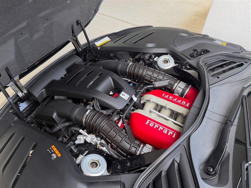2023 Ferrari Purosangue   - Photo 46 - Bonita Springs, FL 34134