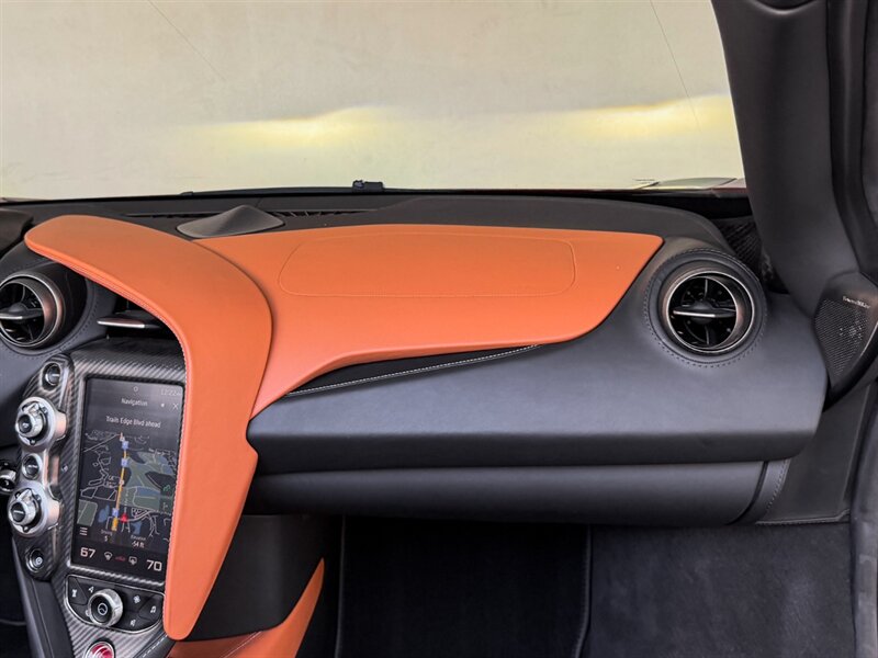 2022 McLaren 720S Spider - Photo 35 - Bonita Springs, FL 34134