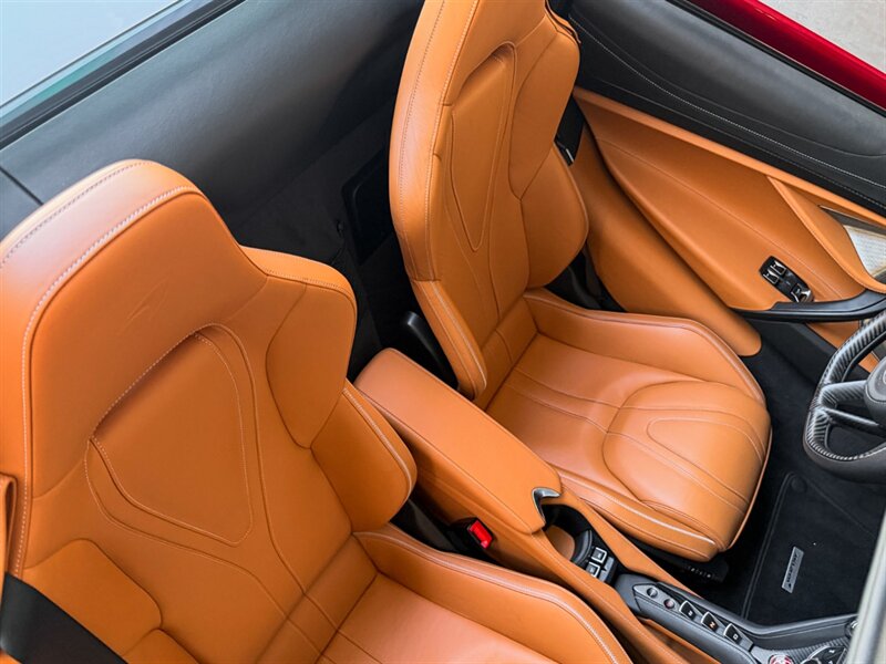 2022 McLaren 720S Spider - Photo 33 - Bonita Springs, FL 34134