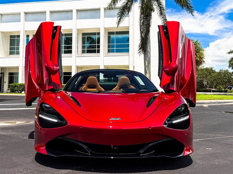 2022 McLaren 720S Spider - Photo 8 - Bonita Springs, FL 34134
