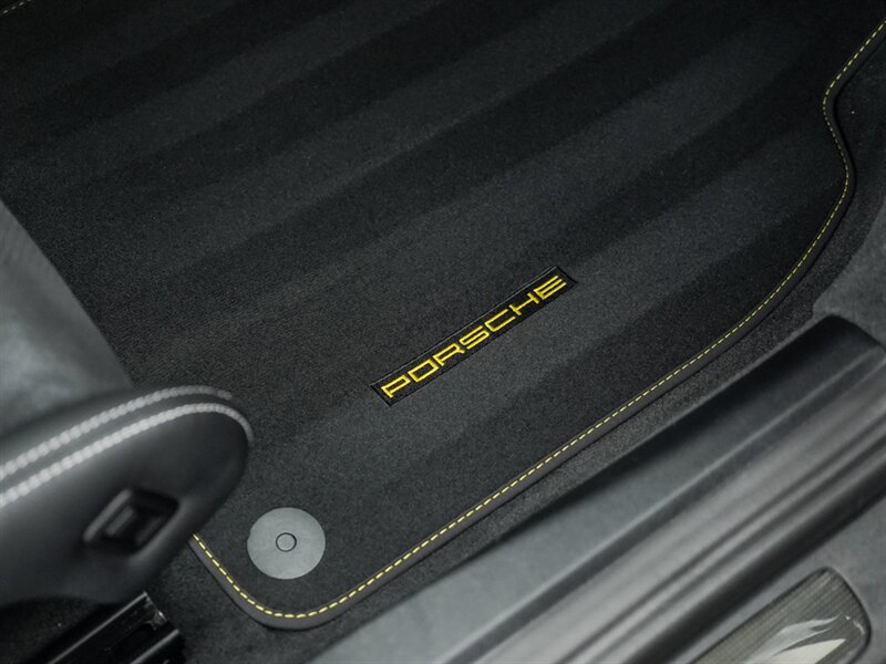 2019 Porsche 911 GT3 RS - Photo 27 - Bonita Springs, FL 34134