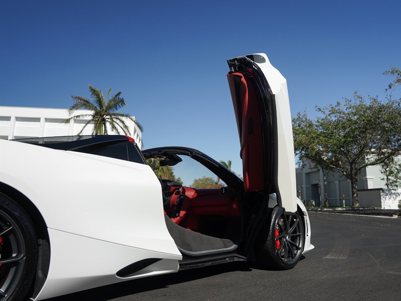 2024 McLaren 750S Spider   - Photo 57 - Bonita Springs, FL 34134