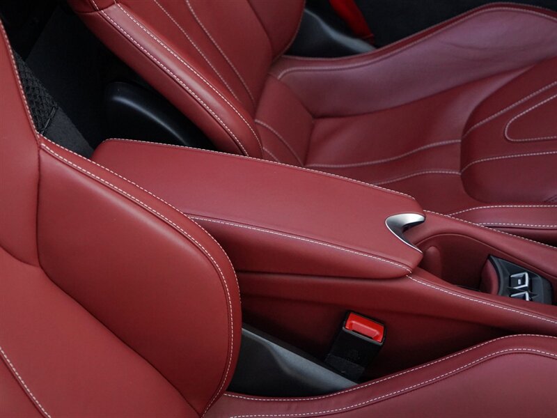 2024 McLaren 750S Spider - Photo 32 - Bonita Springs, FL 34134