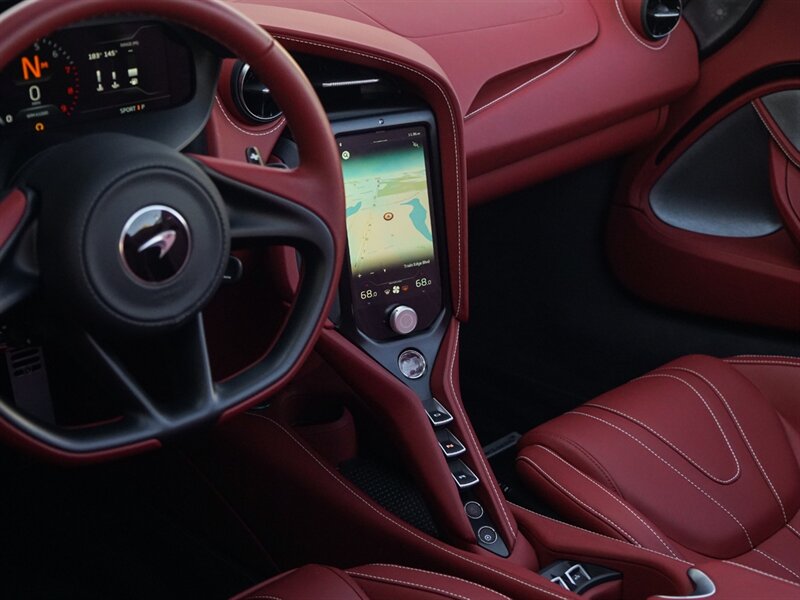 2024 McLaren 750S Spider - Photo 17 - Bonita Springs, FL 34134