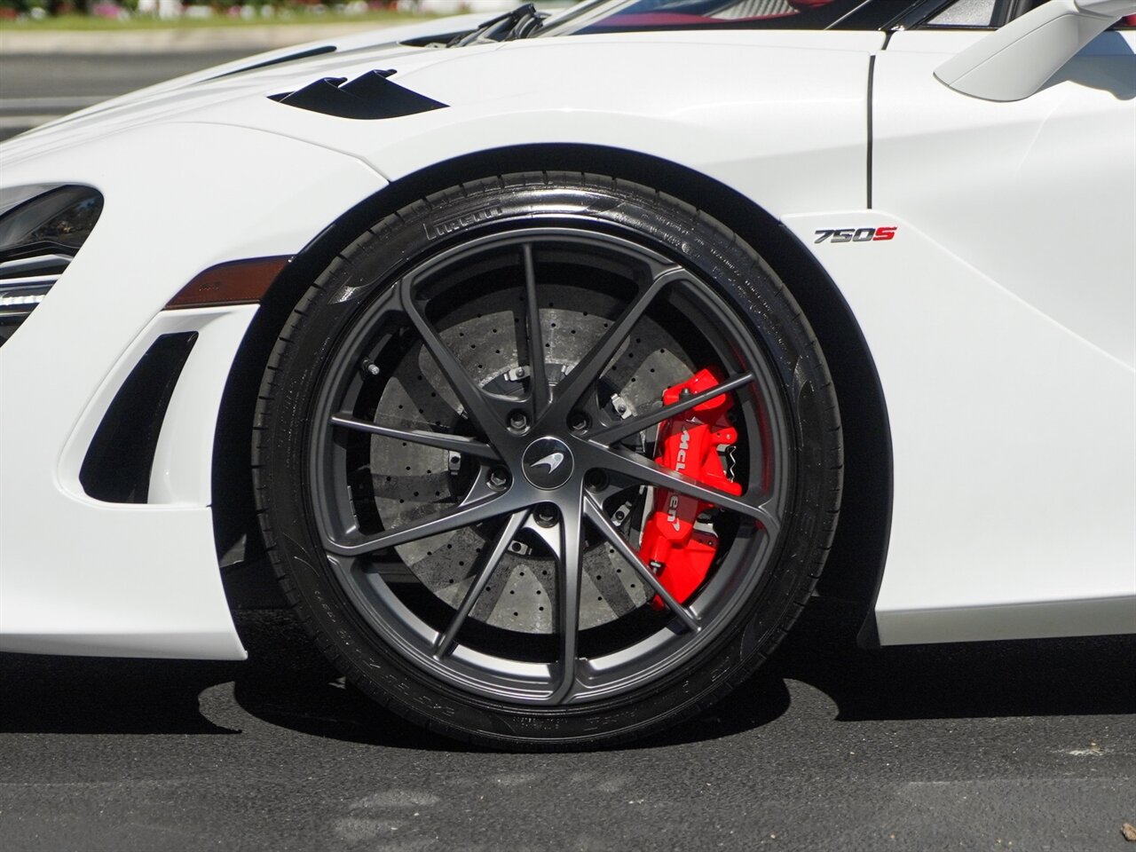 2024 McLaren 750S Spider   - Photo 37 - Bonita Springs, FL 34134