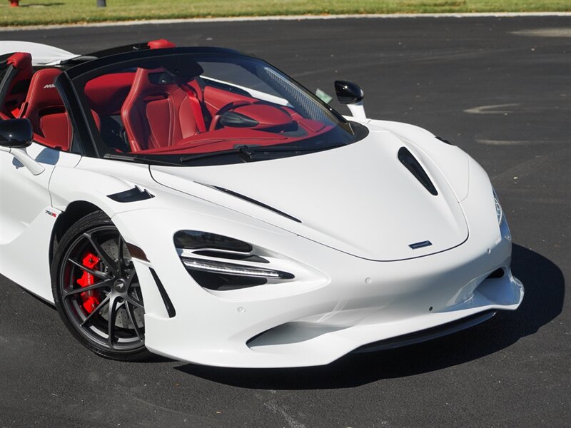 2024 McLaren 750S Spider - Photo 63 - Bonita Springs, FL 34134