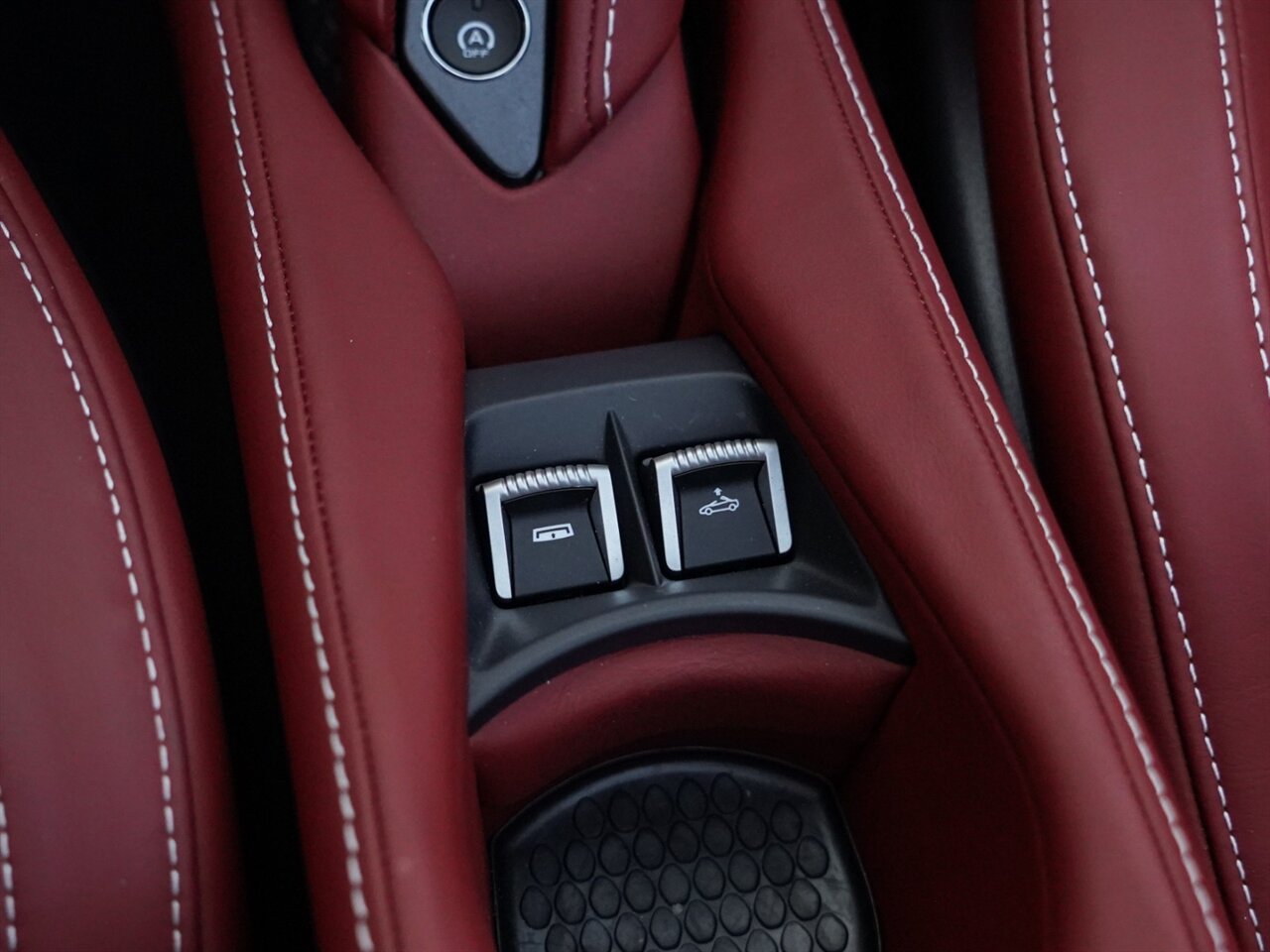 2024 McLaren 750S Spider   - Photo 21 - Bonita Springs, FL 34134