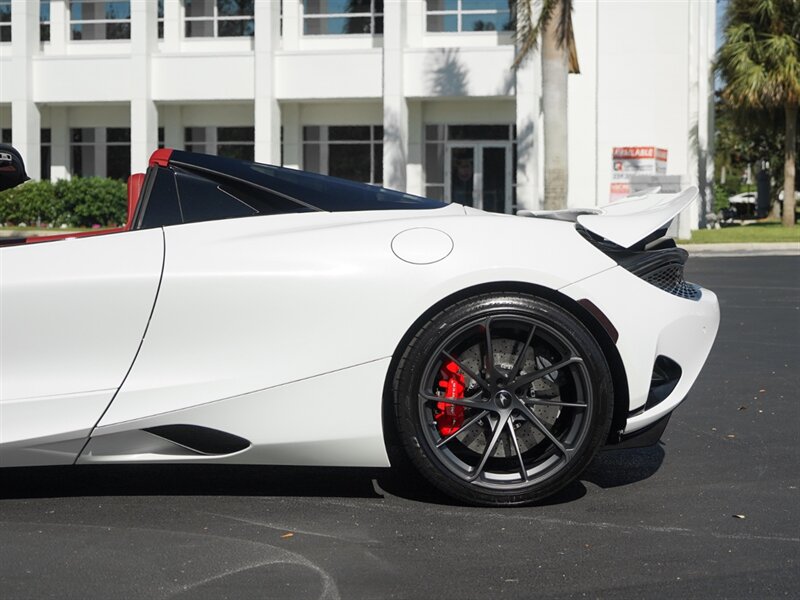 2024 McLaren 750S Spider - Photo 38 - Bonita Springs, FL 34134