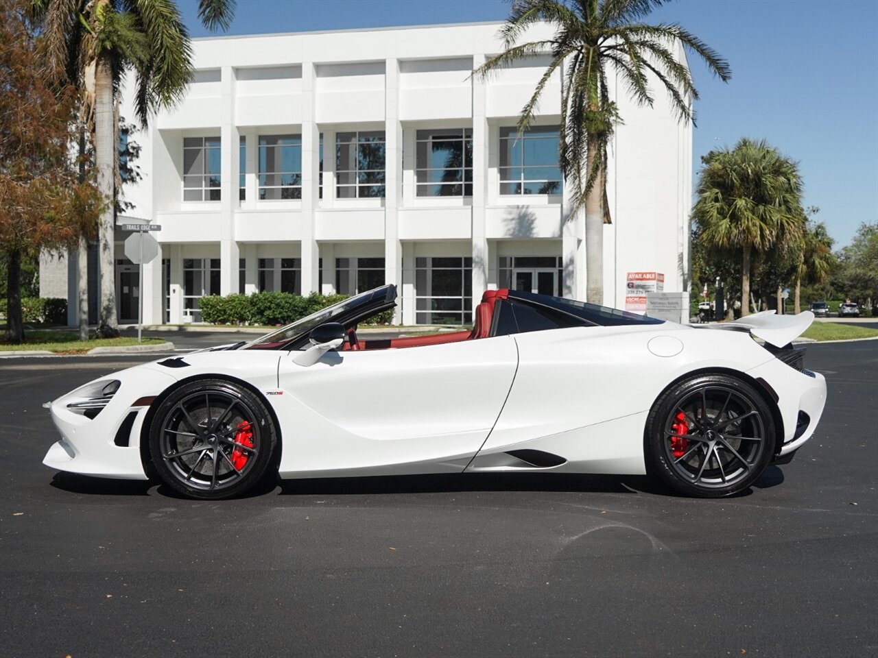 2024 McLaren 750S Spider   - Photo 35 - Bonita Springs, FL 34134