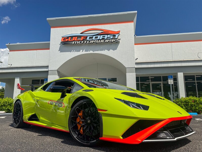 2023 Lamborghini Huracan STO  