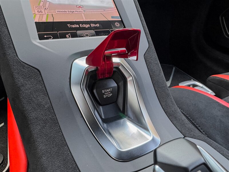 2023 Lamborghini Huracan STO   - Photo 18 - Bonita Springs, FL 34134