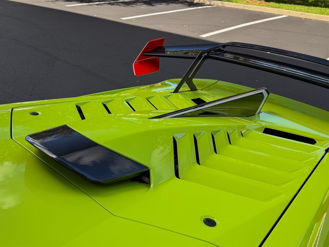 2023 Lamborghini Huracan STO photo 44