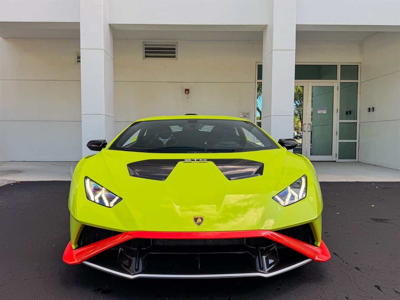 2023 Lamborghini Huracan STO photo 6