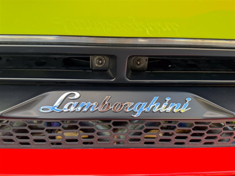 2023 Lamborghini Huracan STO   - Photo 56 - Bonita Springs, FL 34134
