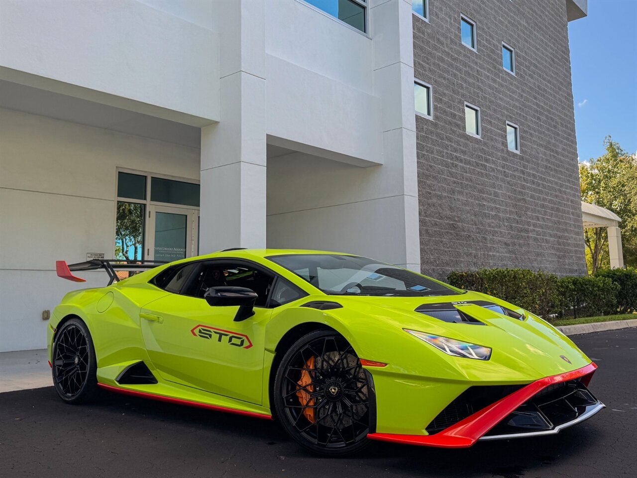 2023 Lamborghini Huracan STO photo 62
