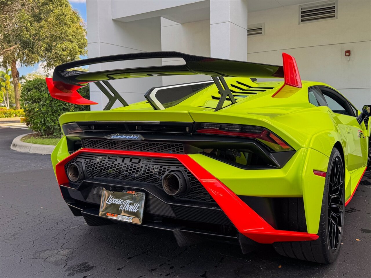 2023 Lamborghini Huracan STO photo 49