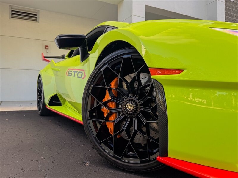2023 Lamborghini Huracan STO   - Photo 75 - Bonita Springs, FL 34134