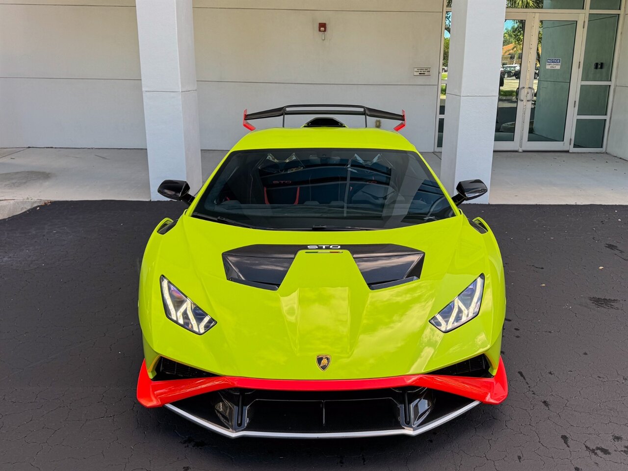 2023 Lamborghini Huracan STO photo 5