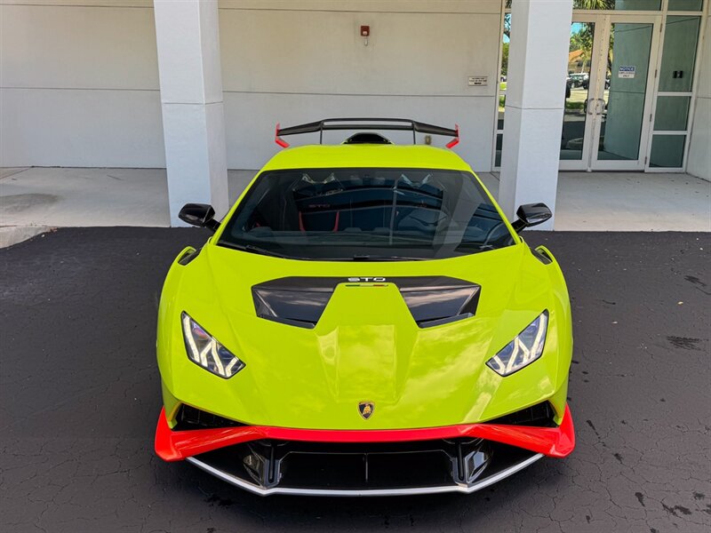 2023 Lamborghini Huracan STO   - Photo 7 - Bonita Springs, FL 34134