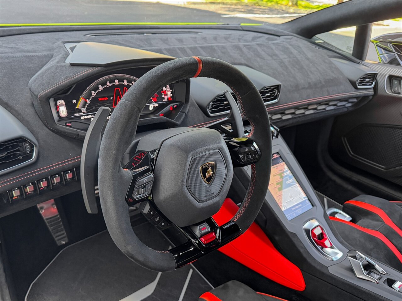 2023 Lamborghini Huracan STO photo 23