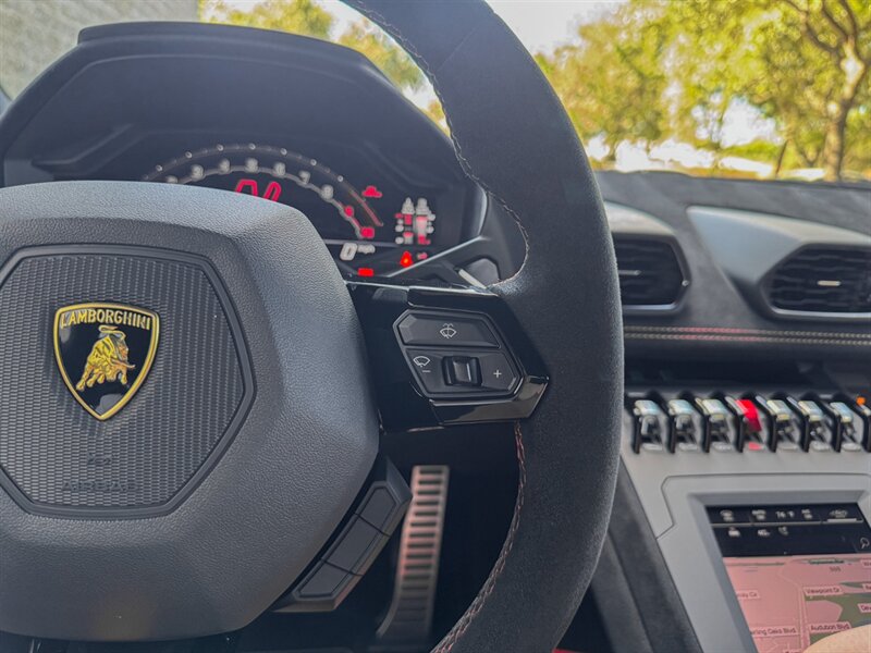 2023 Lamborghini Huracan STO   - Photo 31 - Bonita Springs, FL 34134