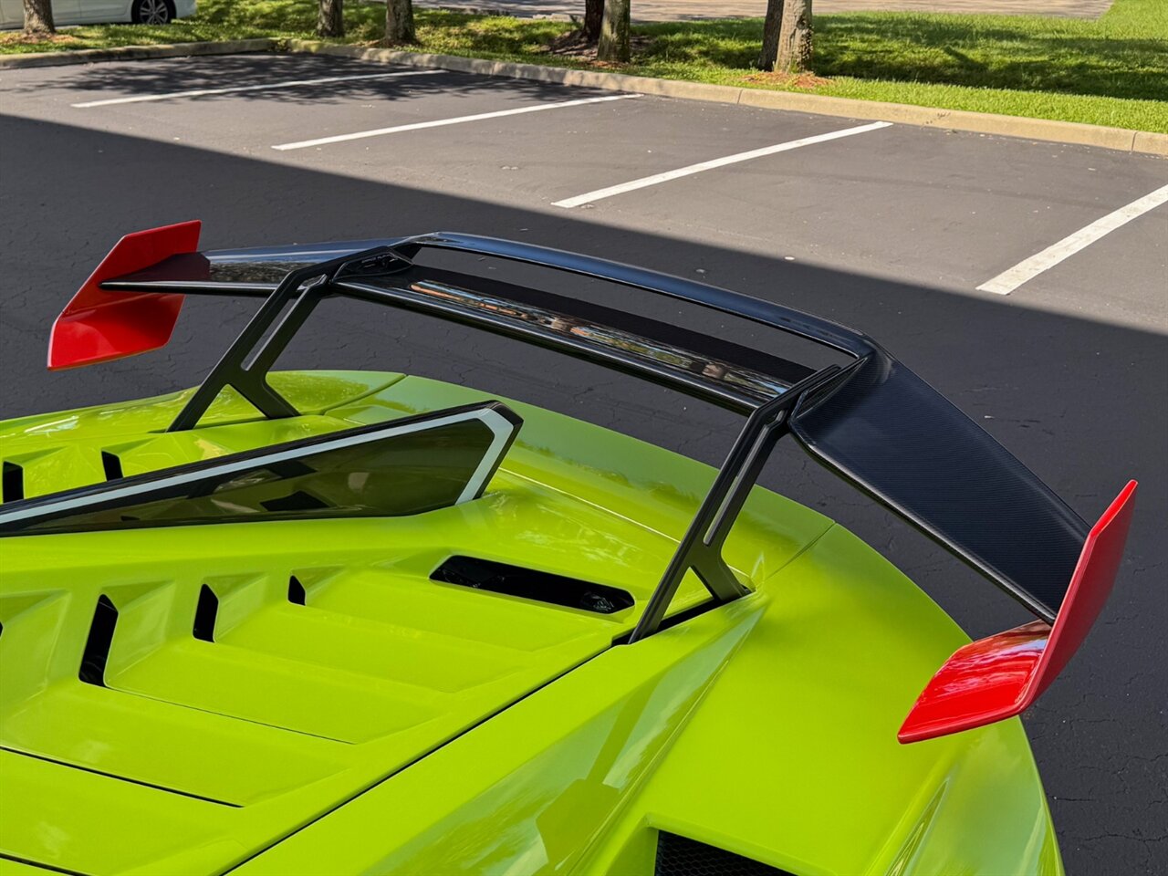 2023 Lamborghini Huracan STO photo 43