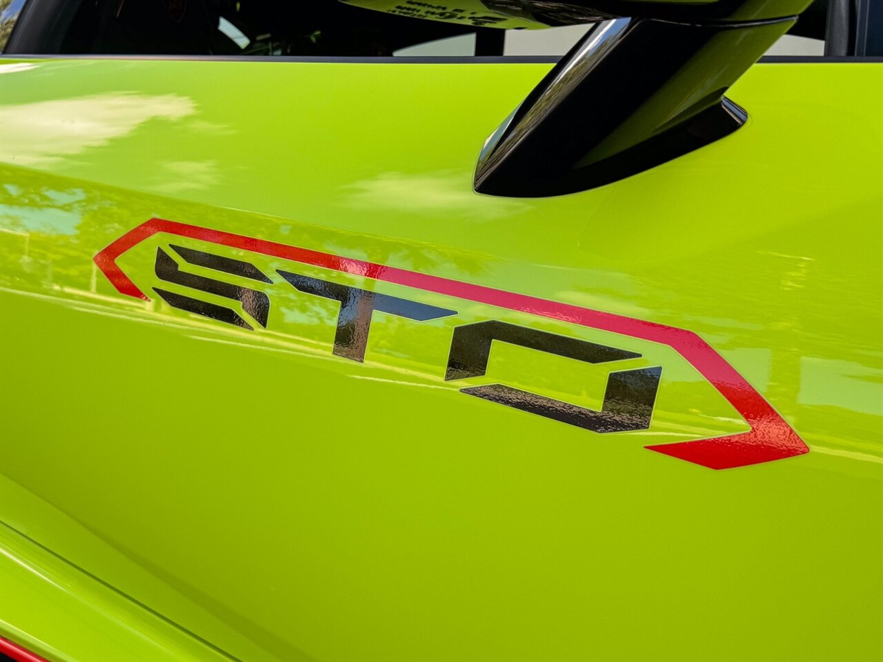 2023 Lamborghini Huracan STO photo 57