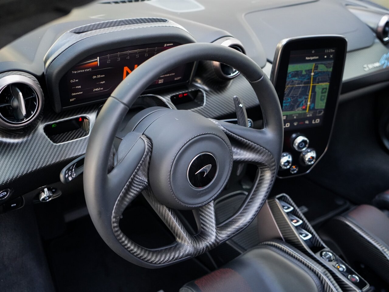2019 McLaren Senna - Photo 29 - Bonita Springs, FL 34134