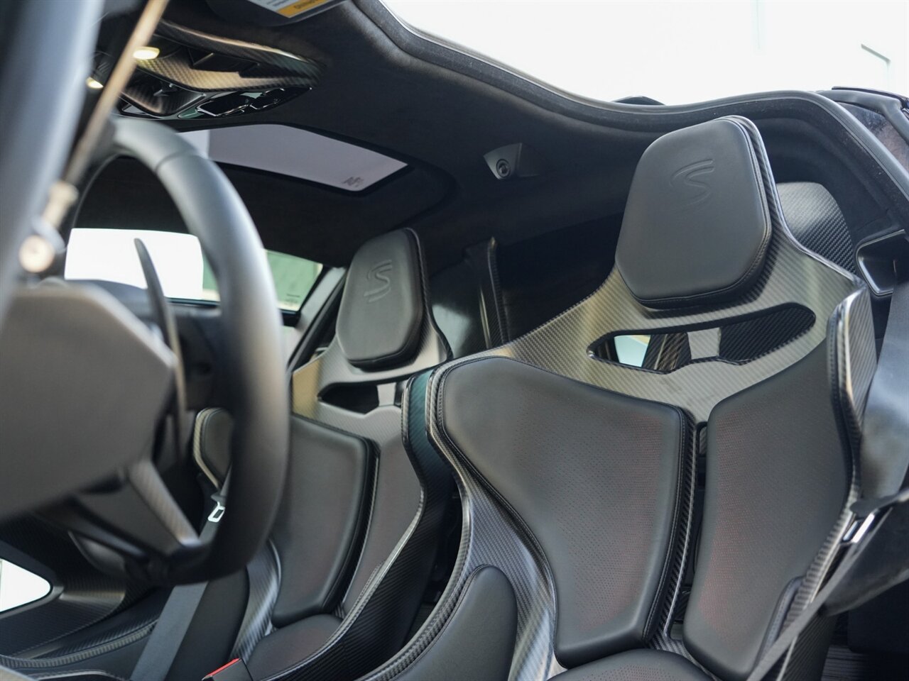 2019 McLaren Senna - Photo 23 - Bonita Springs, FL 34134