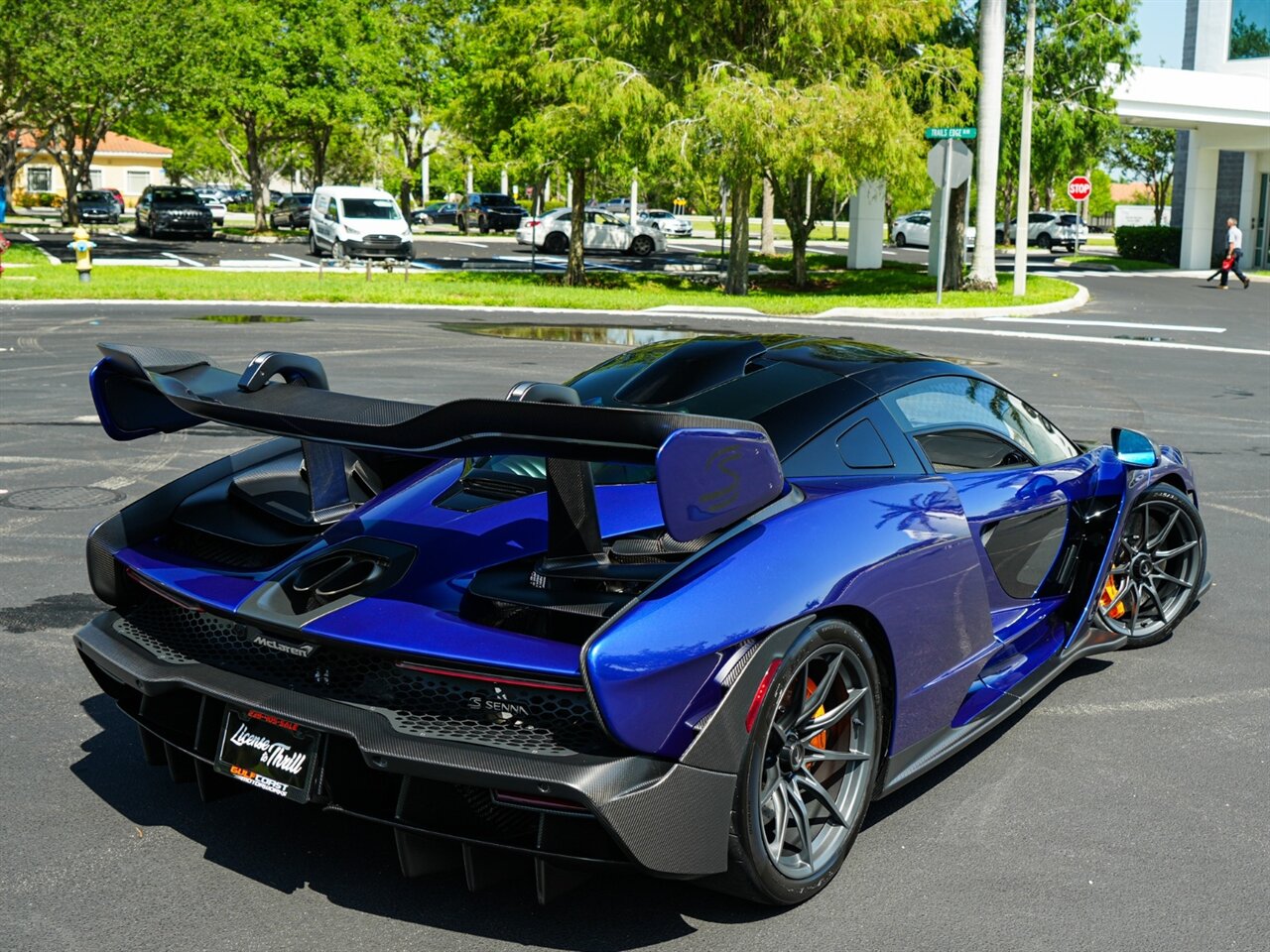 2019 McLaren Senna - Photo 58 - Bonita Springs, FL 34134