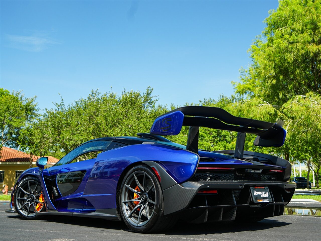 2019 McLaren Senna - Photo 41 - Bonita Springs, FL 34134