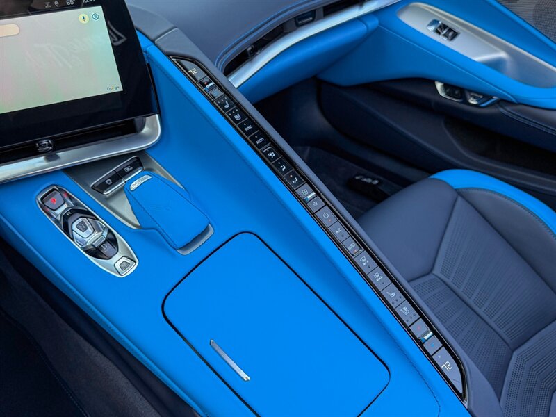 2024 Chevrolet Corvette Stingray - Photo 17 - Bonita Springs, FL 34134
