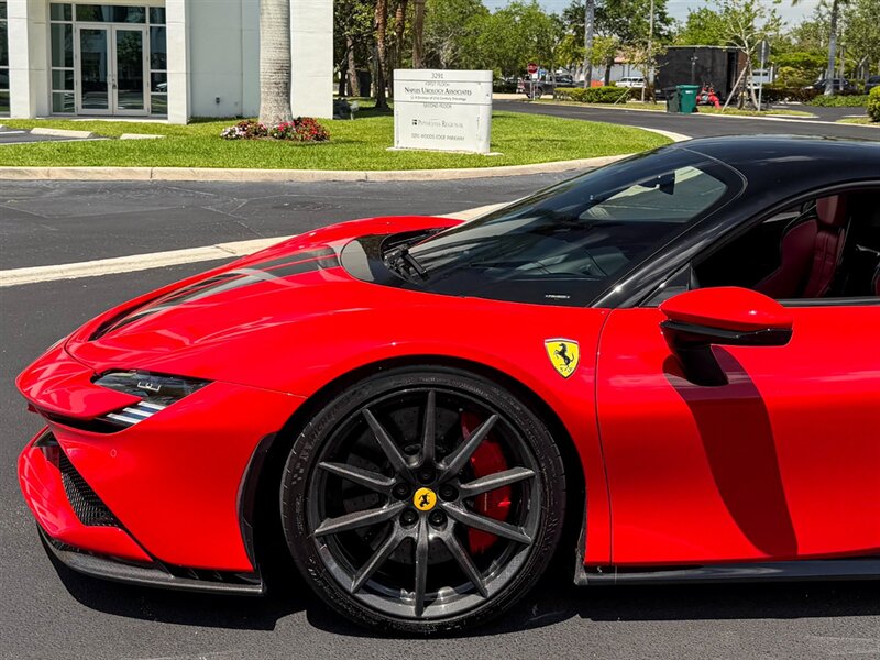 2021 Ferrari SF90 Stradale   - Photo 42 - Bonita Springs, FL 34134