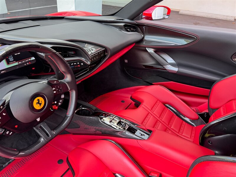 2021 Ferrari SF90 Stradale   - Photo 15 - Bonita Springs, FL 34134