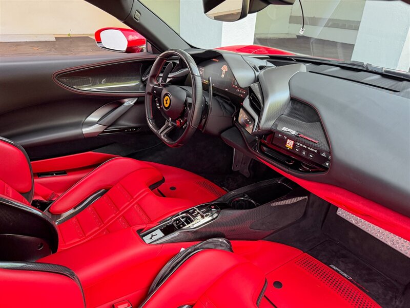 2021 Ferrari SF90 Stradale   - Photo 33 - Bonita Springs, FL 34134