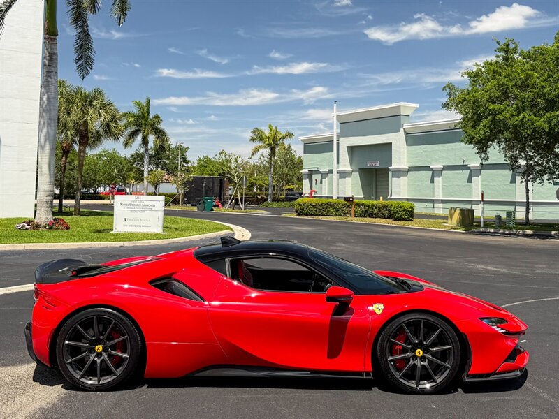 2021 Ferrari SF90 Stradale   - Photo 64 - Bonita Springs, FL 34134