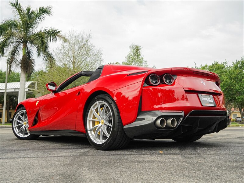 2022 Ferrari 812 GTS - Photo 58 - Bonita Springs, FL 34134