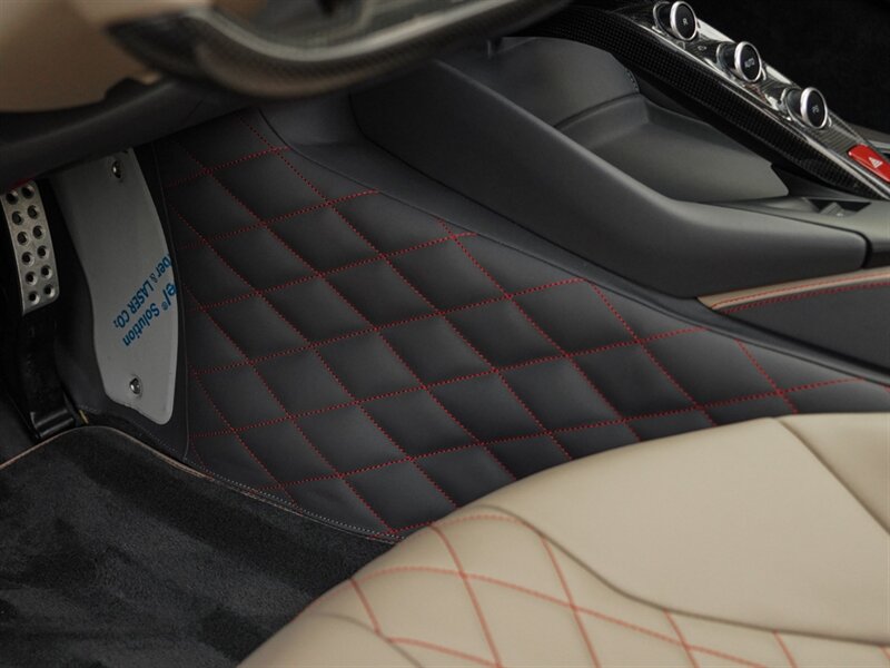 2022 Ferrari 812 GTS - Photo 25 - Bonita Springs, FL 34134