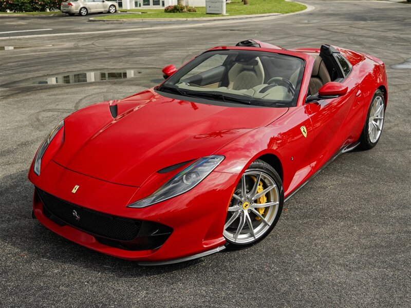 2022 Ferrari 812 GTS - Photo 9 - Bonita Springs, FL 34134