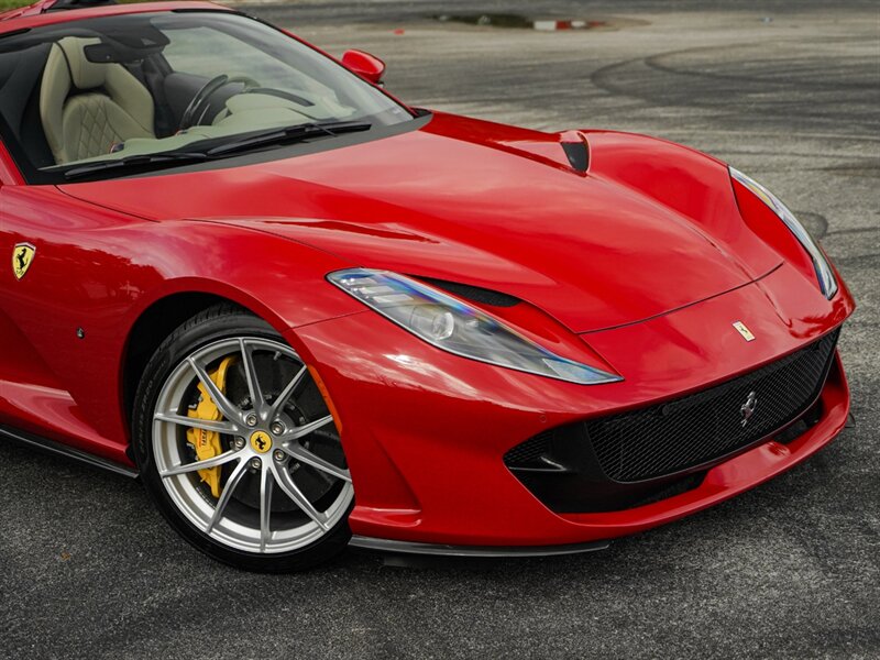 2022 Ferrari 812 GTS - Photo 79 - Bonita Springs, FL 34134