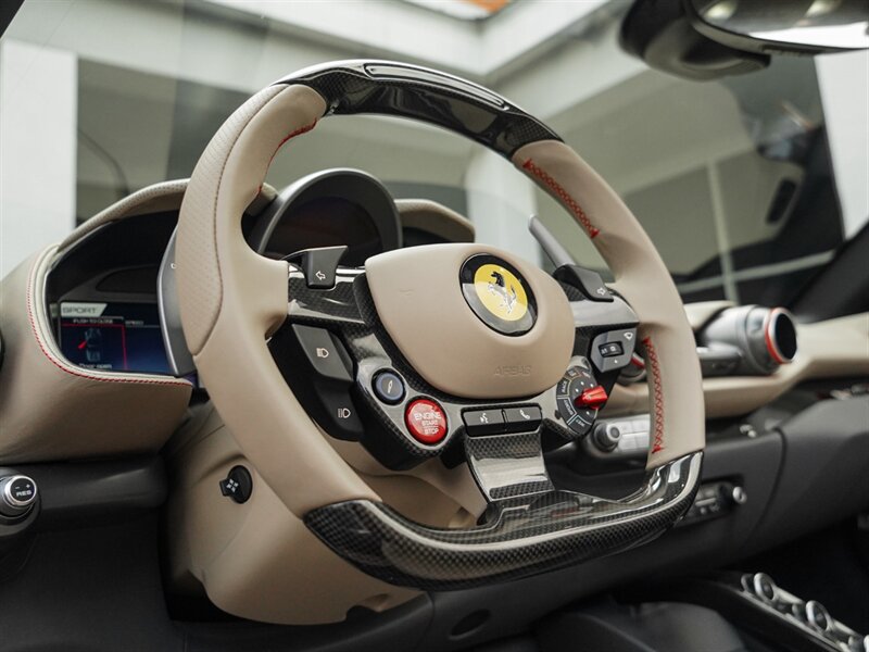 2022 Ferrari 812 GTS - Photo 14 - Bonita Springs, FL 34134